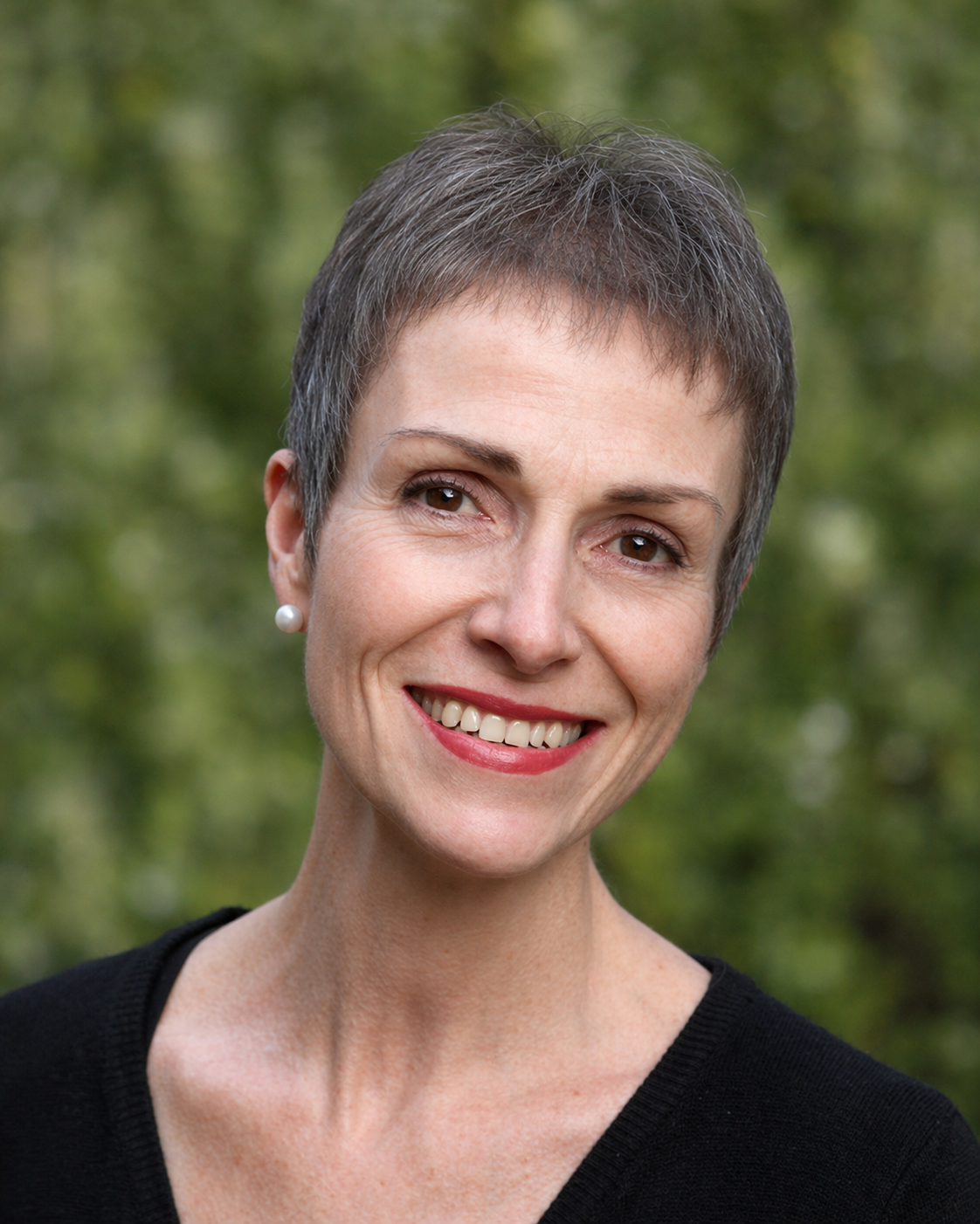 Portrait of Elaine Stratford